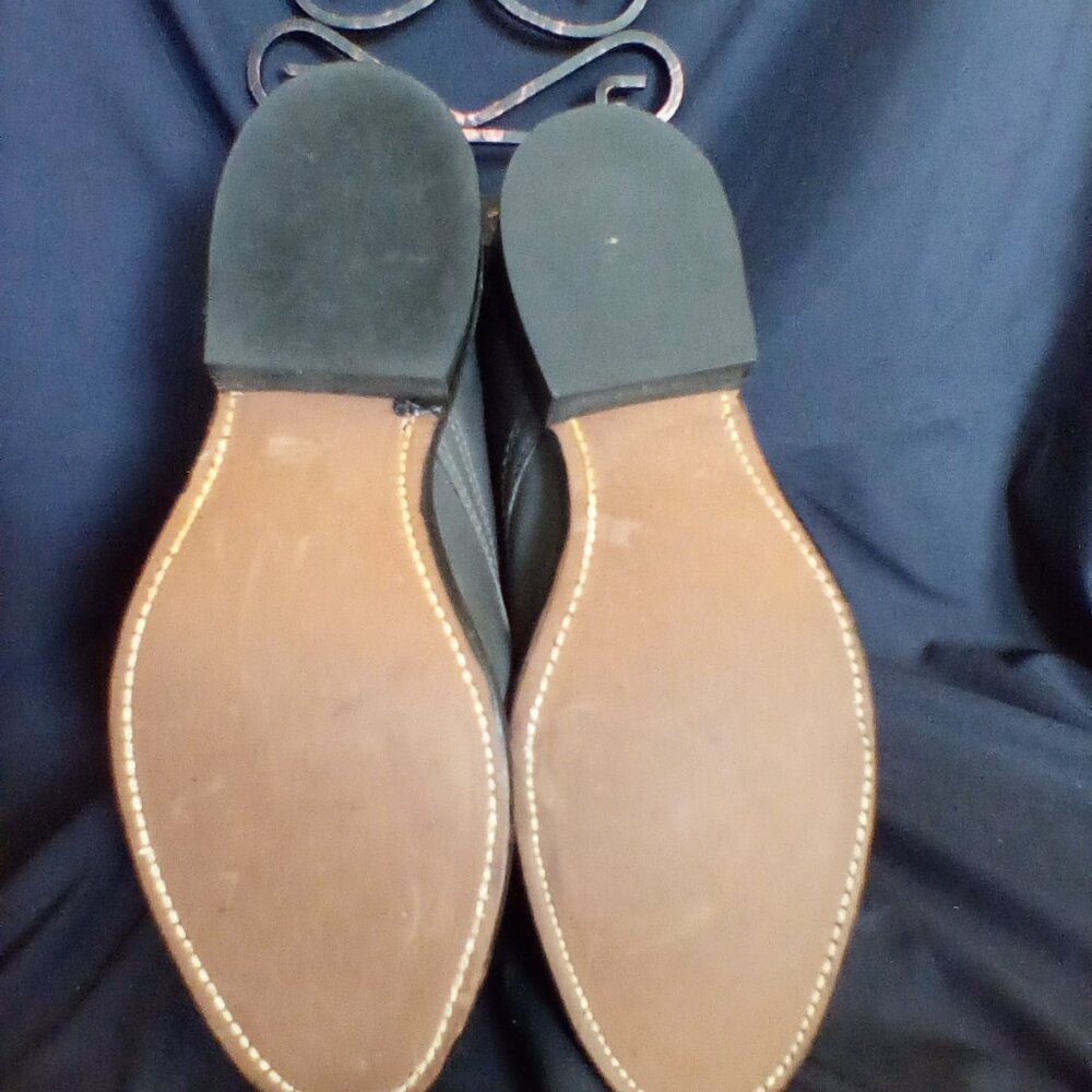 Boots - Picture 2 of 6